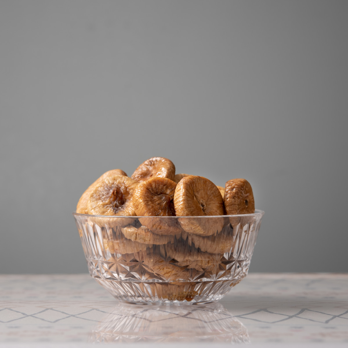 Ξερά φυσικά σύκα Ταξιάρχη Ευβοίας σε γυάλινο μπωλ - Αγαπίου